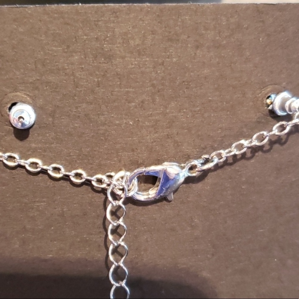 Necklace & Earring set - Picture 3 of 6